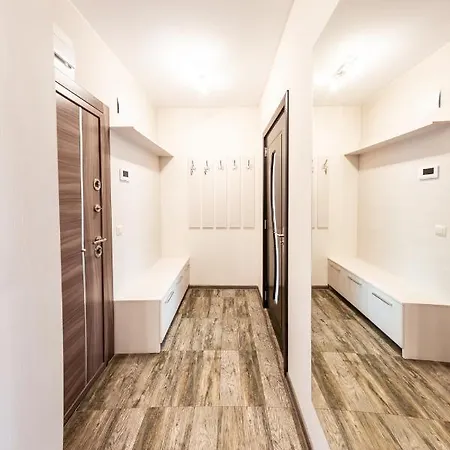 Bright 1bdr With A Balcony Appartamento