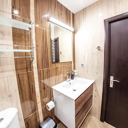 Bright 1bdr With A Balcony * Sofia