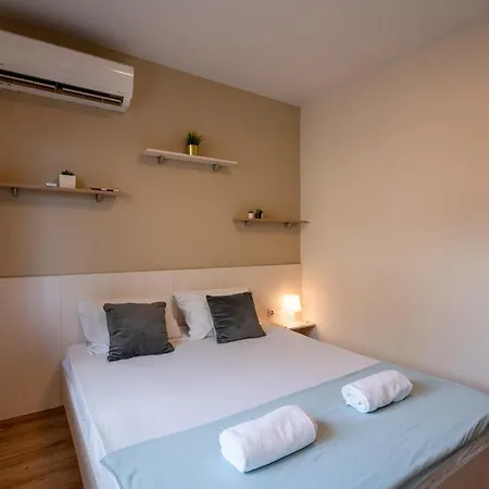 Bright 1bdr With A Balcony 아파트 소피아