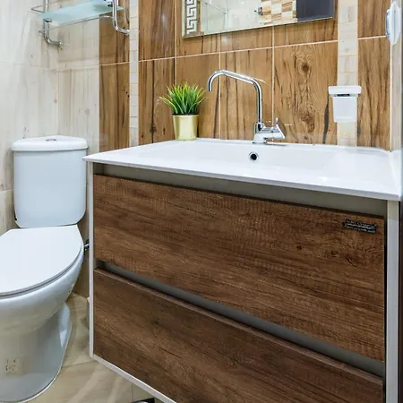 Bright 1bdr With A Balcony * Sofia