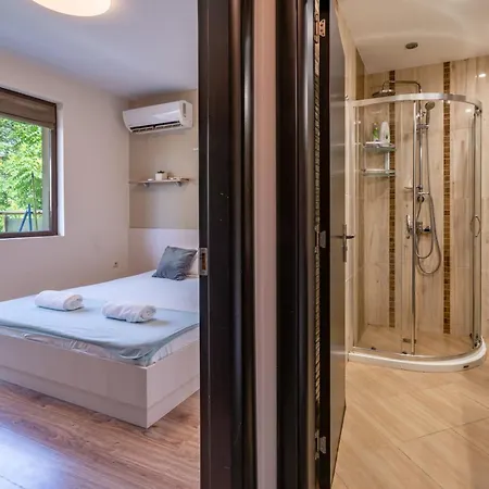 Bright 1bdr With A Balcony *