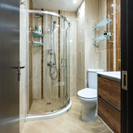 Bright 1bdr With A Balcony *