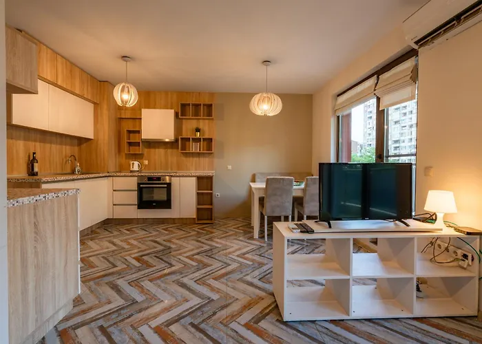 Bright 1bdr With A Balcony Apartment Sofia