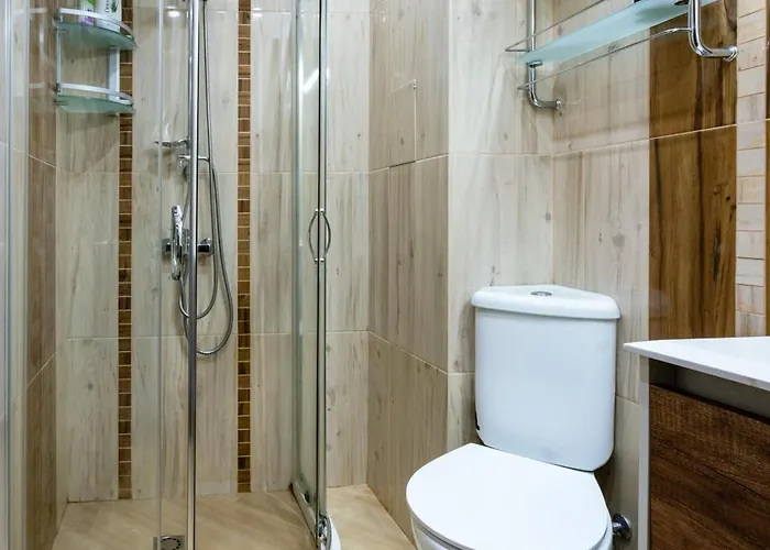 Bright 1bdr With A Balcony